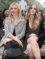PEOPLE: Burberry Show LDFW: Die coolsten Girls sitzen in der Front Row