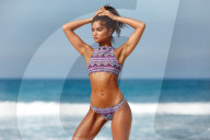 PEOPLE: Irina Shayk posiert für Kookai Badekollektion 2016
