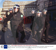 RECLAIM THE STREETS DEMONSTRATION IN SUPPORT OF THE LIVERPOOL DOCKERS, TRAFALGAR SQUARE, LONDON, BRITAIN - 1997