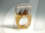 FEATURE: Kleine Welten in Fingerringen