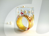 FEATURE: Kleine Welten in Fingerringen