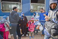 NEWS: Flüchtlingsstrom an der Ungarisch-Österreichichen Grenze