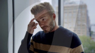 PEOPLE: David Beckham und Kevin Hart steigen für H&M in die Badewanne