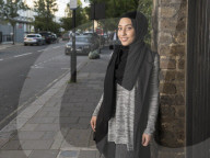 PEOPLE: Muslima Mariah Idrissi posiert für H&M