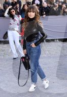 PEOPLE: Stars an der Christian Dior Show in Paris 