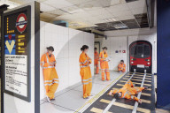 FEATURE: Londoner U-Bahnstation ganz aus Holz