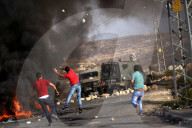 NEWS: Stadt steht unter Feuer: Schreckliche Kämpfe in Ramallah, Palestina