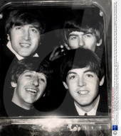 PEOPLE: John Lennon würde am 9.10.15 75 Jahre alt werden