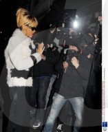 PEOPLE: Promis von Paparazzi attackiert