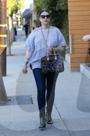 PEOPLE: Gossip Girl Star Michelle Trachtenberg in West Hollywood am lunchen