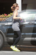EXKLUSIV: Neo Mama - Elisabetta Canalis sportlich und fit in Hollywood
