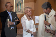 REPORTAGE: Mexico: 80 jährige Transgender Frau eröffnet ein 'Gay-Altersheim'
