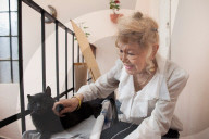 REPORTAGE: Mexico: 80 jährige Transgender Frau eröffnet ein 'Gay-Altersheim'