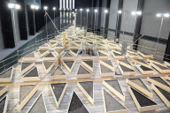 NEWS: London: 'Empty Lot' Ausstellung von Abraham Cruzvillegas in der Tate Modern