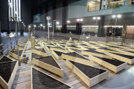 NEWS: London: 'Empty Lot' Ausstellung von Abraham Cruzvillegas in der Tate Modern