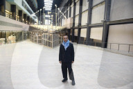 NEWS: London: 'Empty Lot' Ausstellung von Abraham Cruzvillegas in der Tate Modern