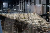 NEWS: London: 'Empty Lot' Ausstellung von Abraham Cruzvillegas in der Tate Modern