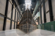 NEWS: London: 'Empty Lot' Ausstellung von Abraham Cruzvillegas in der Tate Modern