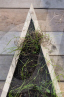 NEWS: London: 'Empty Lot' Ausstellung von Abraham Cruzvillegas in der Tate Modern