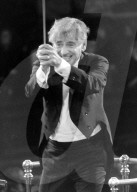 PEOPLE: Zum 25. Todestag von Leonard Bernstein (14.10.15)