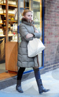 EXKLUSIV: Sah schon frischer aus: Kylie Minogue unterwegs in London