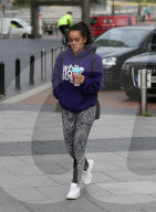 PEOPLE: Georgia May Foote ohne Make-Up unterwegs