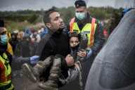 NEWS: Flüchtlingskrise: Einwanderer an der Kroatisch-Ungarischen Grenze