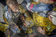 NEWS: Tragödie: Küstenwachschiff rammt Flüchtlingsboot bei Lesbos