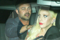 PEOPLE: Lady Gaga geniesst eine Massage im Auto