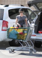 PEOPLE: January Jones verbringt Quality-Time mit dem Nachwuchs