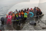 NEWS: Flüchtlingen auf Lesbos in Griechenland