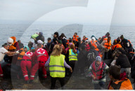 NEWS: Flüchtlingen auf Lesbos in Griechenland