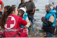 NEWS: Flüchtlingen auf Lesbos in Griechenland