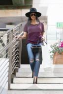 PEOPLE: Kourtney Kardashian shoppt bei LaPerla