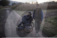 NEWS: Tausende von Flüchtlinge kommen über die slowenische Grenze in Brezice