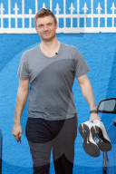 PEOPLE: Nick Carter verlässt die Tanzstunde in Hollywood