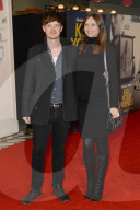 PEOPLE: Promis bei der Filmpremiere 'Kill YOur Friends' in London