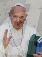 NEWS: Papst beendet die dreiwÃ¶chige Bischof-Synode