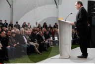 NEWS: Busunglück Frankreich: Trauerzermonie mit François Hollande