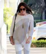 PEOPLE: Nachdenklich unterwegs: Caitlyn Jenner