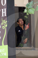 NEWS: Psychisch gestörter Mann hält Polizei von Melbourne auf Trab