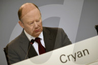 NEWS: Deutsche Bank streicht 9000 Arbeitsplätze