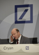 NEWS: Deutsche Bank streicht 9000 Arbeitsplätze