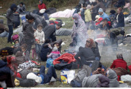 NEWS: Tausende von Flüchtlinge an der slowenisch-österreichischen Grenze Sentilj