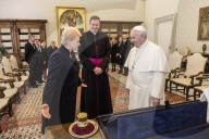 NEWS: Der Papst empfängt die littauische Präsidentin Dalia Grybauskaite in Rome