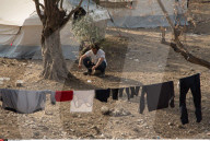 NEWS: Ikea-Hütten für Flüchtlinge auf Lesbos