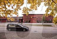 NEWS: Beerdigung in Trollhättan nach Amoklauf in der Kronan Schule