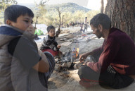 NEWS: Leben im FlÃ¼chtlingscamp Moira auf Lesbos