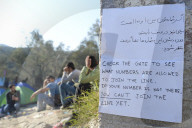 NEWS: Leben im FlÃ¼chtlingscamp Moira auf Lesbos