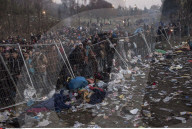 NEWS: Slovenien: Flüchtlinge an der Grenze zu Österreich